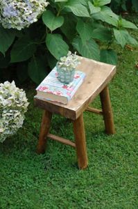 Zauberhafter Landhaus Hocker ALBRECHT, im Shabby Chic Zauberhafter Landhaus Hocker ALBRECHT, im Shabby Chic