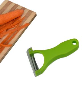 Sparschäler für Obst und Gemüse | Gemüseschneider Farbe Grün | Kartoffelschäler mit Edelstahl Klinge | Spargelschäler  | 13,4cm  x 6,8cm | Gemüseschäler | Peeler
