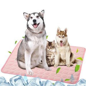 Kühlmatte für Hund Katze, kühldecke für hunde, Selbstkühlend Kühldecke Kältematte, Eismatte, 70 x 55cm