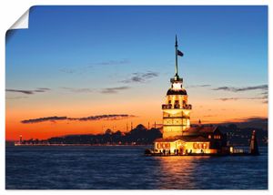 Faraways: Istanbul Maiden Tower im Sonnenuntergang. In der Entfernung sind viele Sehenswürdigkeiten, Produkt:Poster, Größe (HxB):70x100 cm / Poster