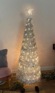 Spiral Weihnachtsbaum 150 cm mit 120 LED und Stern Spitze - silber - Künstlicher Tannenbaum warm weiß beleuchtet für Außen und Innen