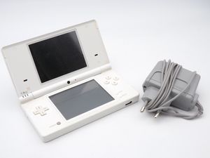 Ruční konzole Nintendo DSi - bílá