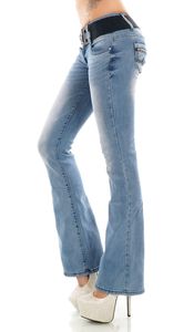 Moderne Bootcut-Jeans mit Stretch-Gürtel in blue washed Größe - 38