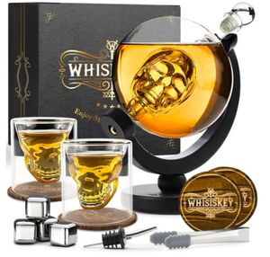 Whiskey Whiskey Dekanter - Totenkopf - Whiskey Dekanter Set - Dekanter - 900ml - Whiskey Set - Inkl. 4 Edelstahl Whiskey Steine, 2 Whiskey Gläser