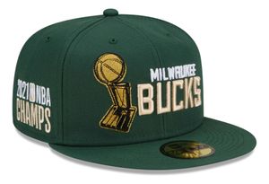 New Era - NBA Milwaukee Bucks 2021 Basic Champs Fitted Cap - Grün : Grün 7 3/8 (58,7cm) Farbe: Grün Größe: 7 3/8 (58,7cm)
