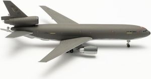 Herpa Wings 536479 U.S. Air Force McDonnell Douglas KC-10A Extender - 2nd Bomb Wing, Barksdale Air Base, Operation Desert Storm “Louisiana Yard Dog” 1:500