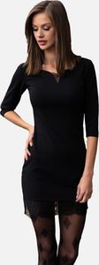 Ein faszinierendes, schwarzes Kleid, auf das jeder achten wird Ein faszinierendes, schwarzes Kleid, auf das jeder achten wird