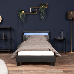 HOME DELUXE - LED Bett ASTRO - Schwarz, 90 x 200 cm - inkl. Lattenrost I Polsterbett Design Bett inkl. Beleuchtung