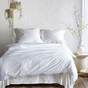 IRISETTE SATIN BETTW. BÜGELFREI PARIS 8000 weiß 155 x 220 cm IRISETTE SATIN BETTW. BÜGELFREI PARIS 8000 weiß 155 x 220 cm
