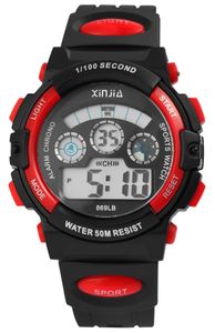 Xinjia Sportliche Herren Armband Uhr Schwarz Rot Digital Kunststoff Silikon Alarm Datum Wecker Quarz Jungen Kinder