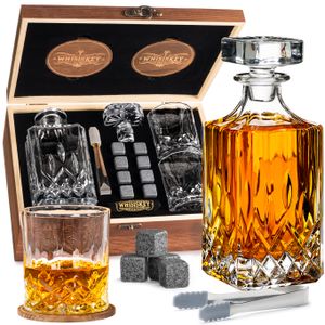 Whiskey Whisky Dekanter - Klassisch in Holzgeschenkbox - Whiskey Dekanter Set - 700 ml - Inkl. 8 Whiskey Steine, 2 Whiskey Gläser & Extra Zubehör