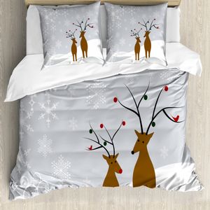 ABAKUHAUS Weihnachten Bettbezug Set für Einzelbetten, Rentiere Noel, Milbensicher Allergiker geeignet mit Kissenbezug, 200 cm x 200 cm - 80 x 80 cm, Brown Pale Grau Weiß