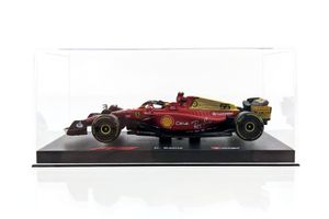 Bburago 18-36831 - Modellauto - Ferrari F1-75 Sainz #55 Monza-Ausführung (mit Fahrer, Maßstab 1:43)