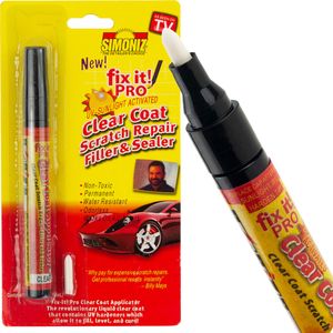 Odstraňování škrábanců na karoserii křídou Flamaster Fix It Pro pen