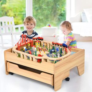 COSTWAY Hölzerne Kindereisenbahn, Zug Holzeisenbahn Set mit 100 Teilen, Aktivitätstisch mit Schublade und abschließbaren Rädern, Spieltisch für Kinder ab 3 Jahren, Jungs & Mädchen