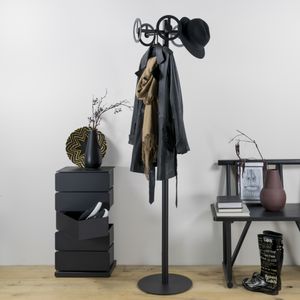 Spinder Design Circle Garderobe Freistehend mit 5 Haken 40x40x174 - Schwarz Spinder Design Circle Garderobe Freistehend mit 5 Haken 40x40x174 - Schwarz