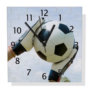 Wallario Design Wanduhr Fußball - Torwart im Tor vor blauem Himmel aus Aluverbund, Größe 30 x 30 cm