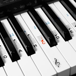 kwmobile Klavier Keyboard Noten Aufkleber - für 49 61 76 88 Tasten Instrumente - Transparente Vinyl Piano Sticker für weiße Tasten - mit Anleitung