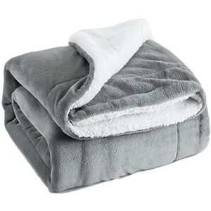 Intirilife weiche Sherpa Kuscheldecke in Grau - Flauschig warme Decke als Couchdecke Wohndecke Indoor Outdoor extra weich