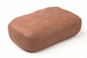 Hlína na hrnčířský kruh 1,2 kg