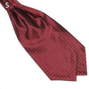 Herrenmode, glatter Polka-Dots-Druck, Ascot-Krawatte, Krawatte, Schal aus Seidenmischung, Dunkelrot