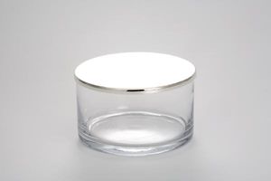 Glasdose mit Deckel glatt poliert Höhe 7,5 cm Durchmesser 13,0 cm versilbert Anlaufgeschützt