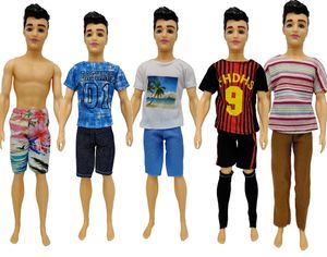 5 Kleidungssätze für Modepuppen - Barbie - Ken