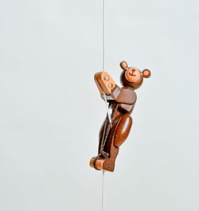 Holzspielzeug Kletterfigur Bär braun Höhe=6,5 (Kletterseil ca 45 cm)cm NEU
