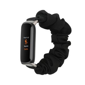 kwmobile Ersatz Armband kompatibel mit Fitbit Luxe - Smartwatch Scrunchie Haargummi Design Schwarz - Innenmaße