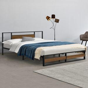 Kovová posteľ 180x200 cm Oceľový rám Čierna drevotriesková doska Orechový vzhľad Rám postele [en.casa]