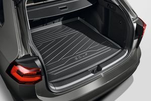 Kofferraummatte individuell für ALLE Autos BMW Mercedes Audi VW in  Nordrhein-Westfalen - Salzkotten, Tuning & Styling Anzeigen