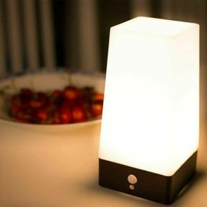 LED Nachtlicht Schreibtischlampe Bettleuchte Bewegungsmelder Sensor Kind Kabellos Lampe mit PIR-Bewegungssensor