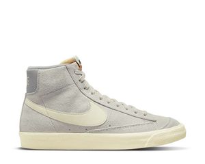 Nike Schuhe M Blazer Mid 77, DM0178001