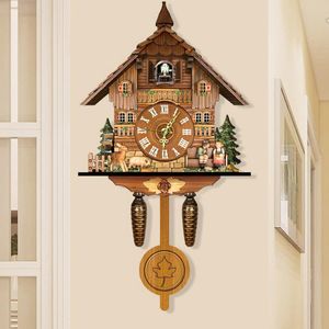 Klasické tradičné starožitné drevené nástenné hodiny s kukučkou Závesné hodiny dekorácie Kukučkové hodiny Drevo Retro nástenné hodiny Dekoratívne hodiny Farmy Kyvadlo Dekorácie,