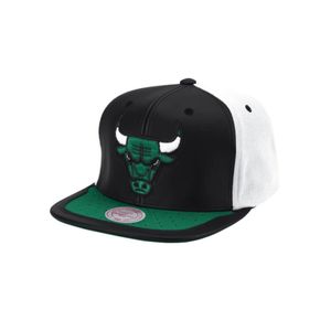 Mitchell & Ness NBA Day ONE Snapback Cap Chicago Bulls white/green