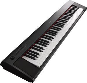 Yamaha NP-32 B Black