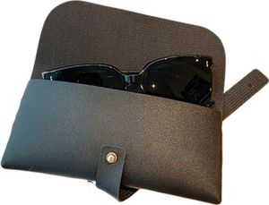 INF Brillenetui aus Leder Schwarz