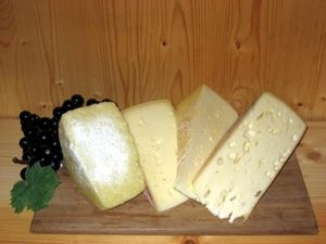 Südtiroler Käsesortiment Käserei Sexten