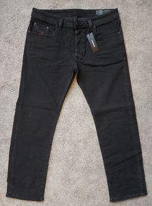 Diesel Herren Jeans Larkee Farbe:Schwarz R4Q80 Größe: W36/L32