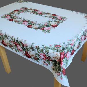 Tischwäsche mit Rosen 130 x 170 cm
