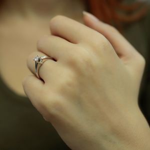 0,22 Carat Solitär Diamantring Antragsring 14 Karat Weißgold