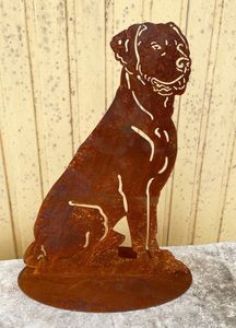 Gartenfigur Hund Labrador sitzend auf Platte 50x35cm Edelrost Gartendeko Wetterfest Rost Metall Rostfigur