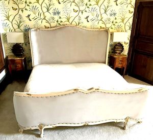 Casa Padrino Luxus Barock Doppelbett Creme / Gold - Antik Stil Massivholz Bett - Luxus Schlafzimmer Möbel im Barockstil - Barock Möbel - Barock Einrichtung - Schlafzimmer Einrichtung
