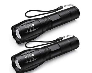 2x Starke LED Polizei Swat Taschenlampe wiederaufladbar Zoom PowerAkku Ladegerät