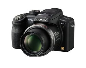 Panasonic Lumix DMC-FZ38, 12,1 MP, Kompaktkamera, 25,4/59,2 mm (1/2.33"), 18x, 4x, 11/8