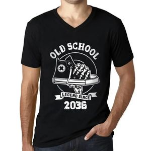 Herren Grafik T-Shirt V-Ausschnitt Legende der alten Schule seit 2036 – Old School Legend Since 2036 – Öko-Verantwortlich Vintage Jahrgang Kurzarm