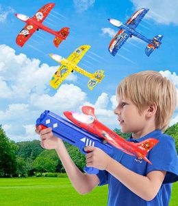 4er-Pack Flugzeugspielzeug-Segelflugzeug für Kinder, Wurfgleiter, Flugzeug, Schaumstoff, Geburtstagsgeschenk, Outdoor-Spiel mit LED-Licht 4er-Pack Flugzeugspielzeug-Segelflugzeug für Kinder, Wurfgleiter, Flugzeug, Schaumstoff, Geburtstagsgeschenk, Outdoor-Spiel mit LED-Licht