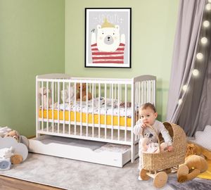 Mitwachsendes Babybett "Basic" 120x60 cm zum Kinderbett umbaubar, Kiefer, mit Schlupfsprossen, mit Schublade, in weiß