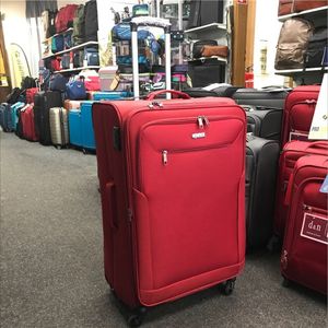 d&n Travel Line 6804 Reisekoffer Trolley 76 cm, erweiterbar,  4 x 360°-Rollen, Volumen 98 l, Farbe Rot