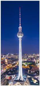 Wallario selbstklebende Türtapete 93 x 205 cm - Fernsehturm Berlin bei Nacht - Abwischbar, rückstandsfrei zu entfernen